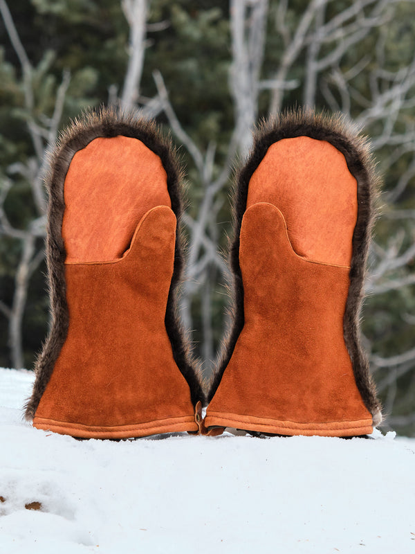 Beaver Fur Gauntlets