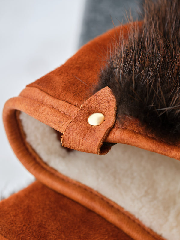 Beaver Fur Gauntlets